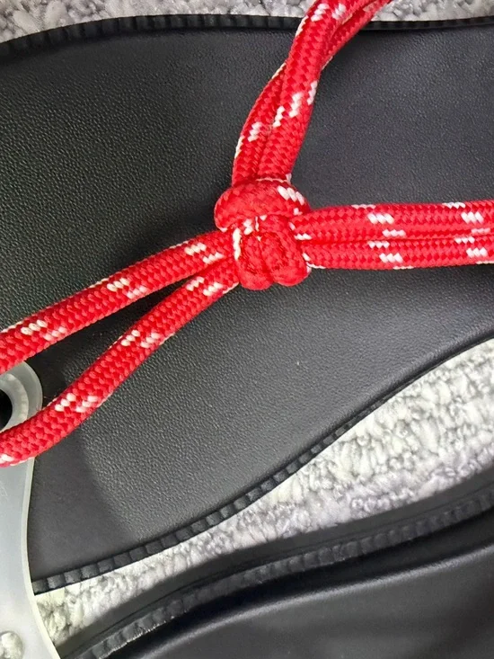 Wild Fable Black Sandals-Red Rope Strap lightweight-comfortable-Women size 9 - Picture 3 of 7